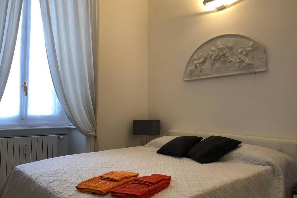 Casa Alberto Da Giussano, Elegante Bilocale In Centro Con Balcone Sul Parco Milán Exteriér fotografie