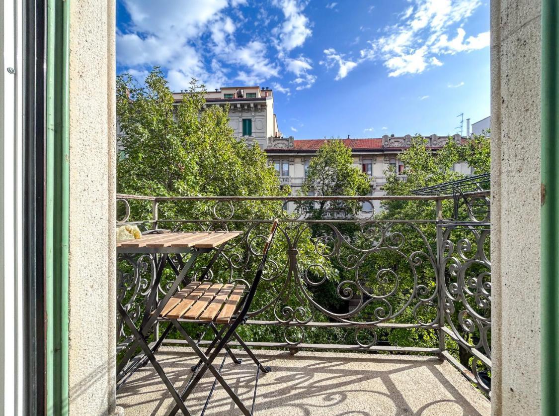 Casa Alberto Da Giussano, Elegante Bilocale In Centro Con Balcone Sul Parco Milán Exteriér fotografie
